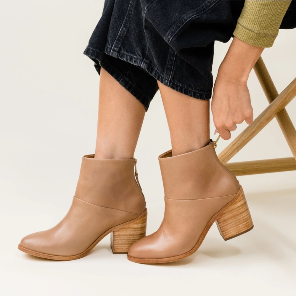 Nisolo Dari Bootie